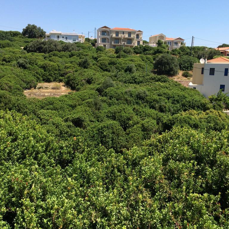 Sea Breeze Apartments Chios Monolia Экстерьер фото