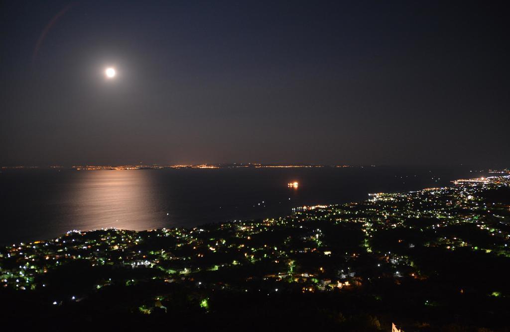 Sea Breeze Apartments Chios Monolia Экстерьер фото